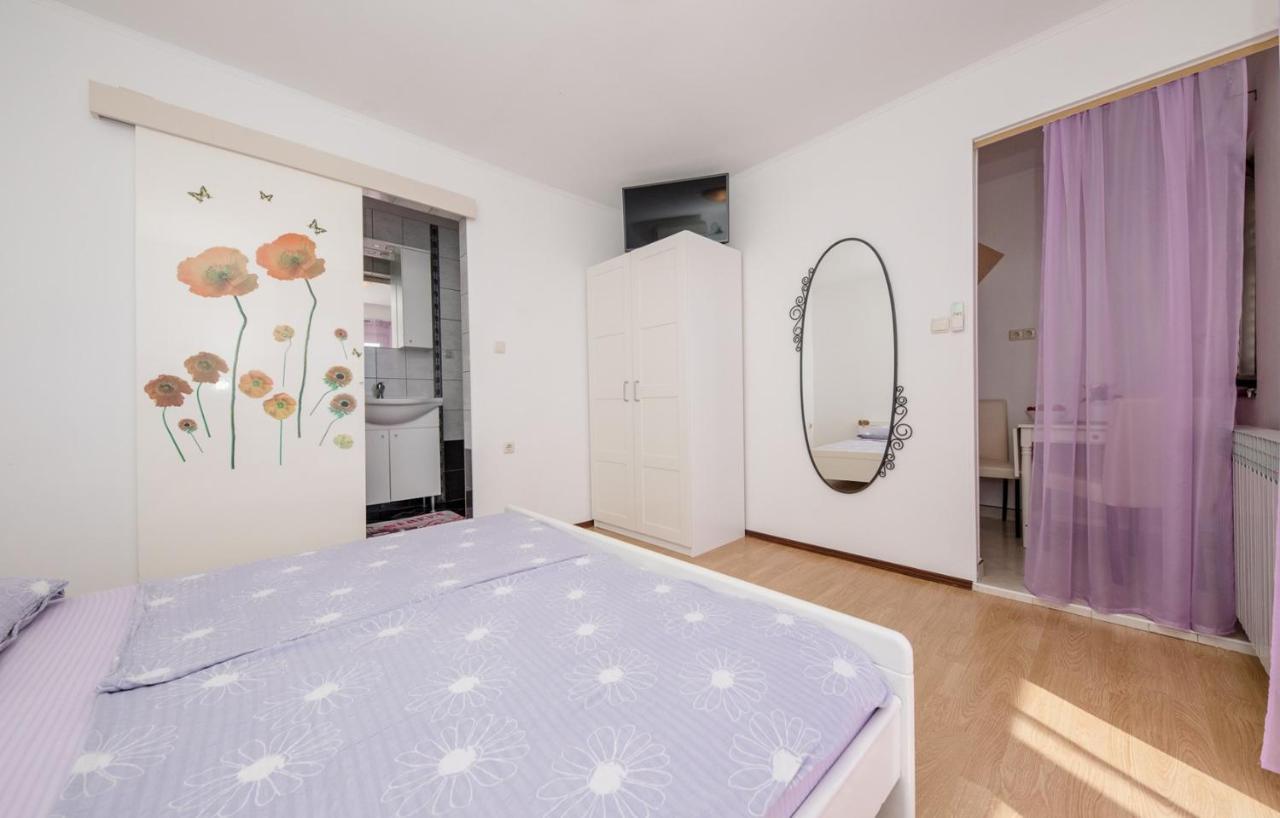 Apartments Makaus Supetarska Draga Luaran gambar