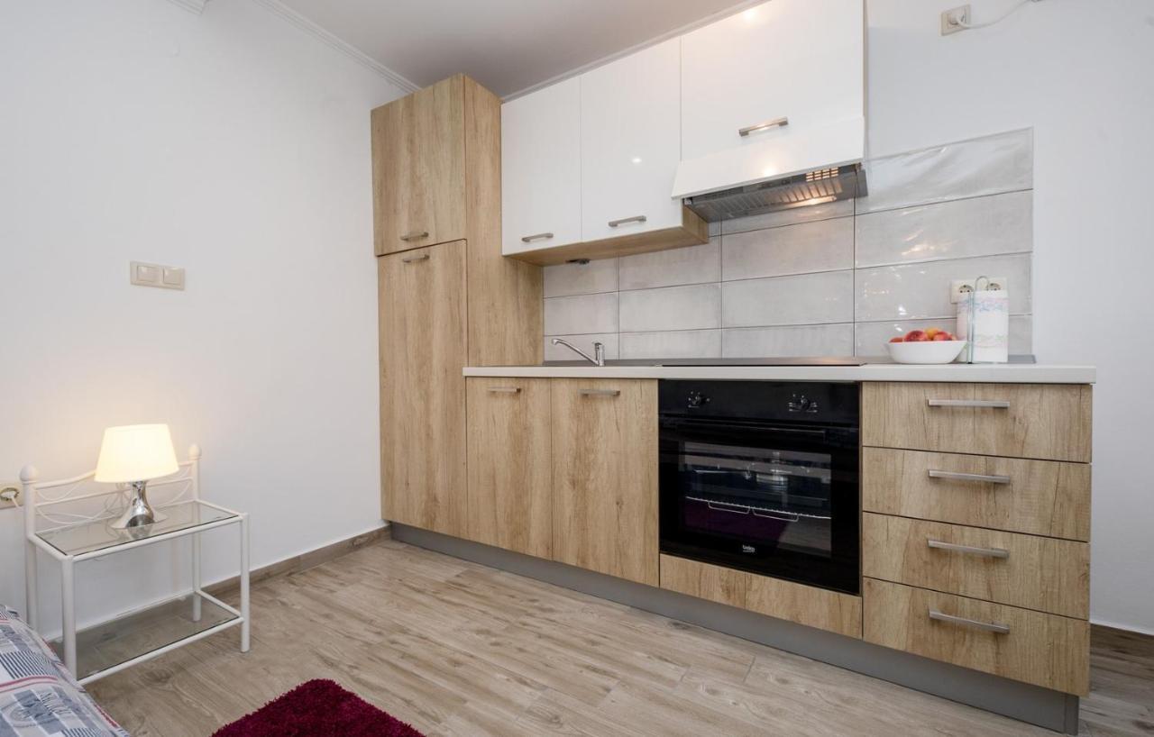 Apartments Makaus Supetarska Draga Luaran gambar